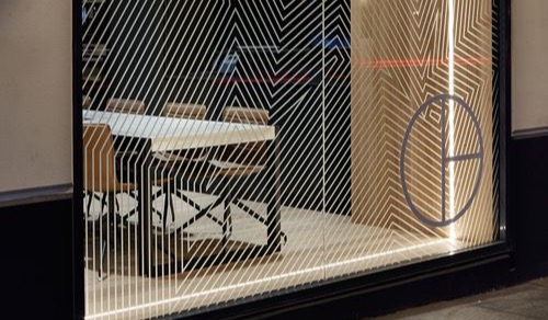 GreenCubicles's tweet image. PRIVACY SOLUTIONS evolve into the hybrid workspace as privacy at work has become the next design challenge. Creativity is encouraging some beautiful solutions! #privacyatwork hubs.ly/Q01KCkwZ0