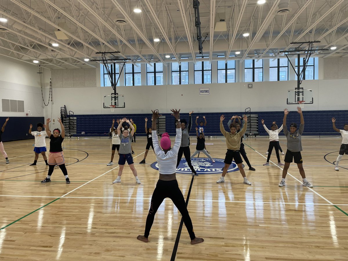 Over 50 young ladies were provided opportunities and resources to prepare for their next stage in life! THK’s vision is continuing to expand and excel throughout the city! 

Thank you everyone who helped, supported, contributed and came by!