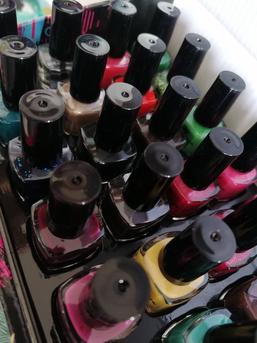 loveft500's tweet photo. So much nail polish #colour for my #feet. Which should i do first? https://t.co/oLmMJ5kJZP
