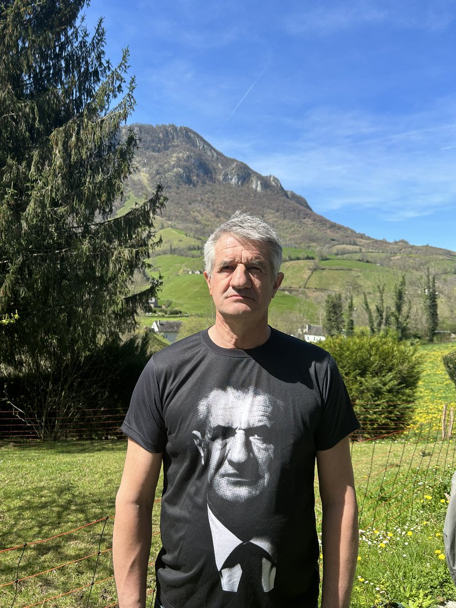 Bonnes fêtes de Pâques ! Amitiés