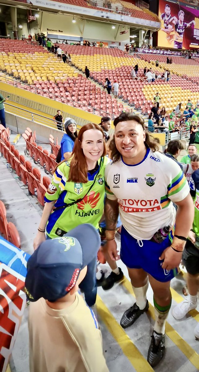 What a game to go to!! 🥳
Thanks for showing so much Heart and proving the haters wrong boys!!! Beating the unbeaten broncos at home… for the first time in years at suncorp…. 💚#ForkYeah thanks Papa!!! #QldersInGreen @RaidersCanberra