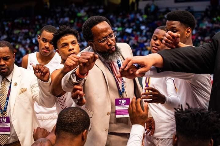 bball_lee's tweet photo. Happy Birthday to our head Coach B. Johnson @CoachJs0uthman https://t.co/DuqkvWg4Sl