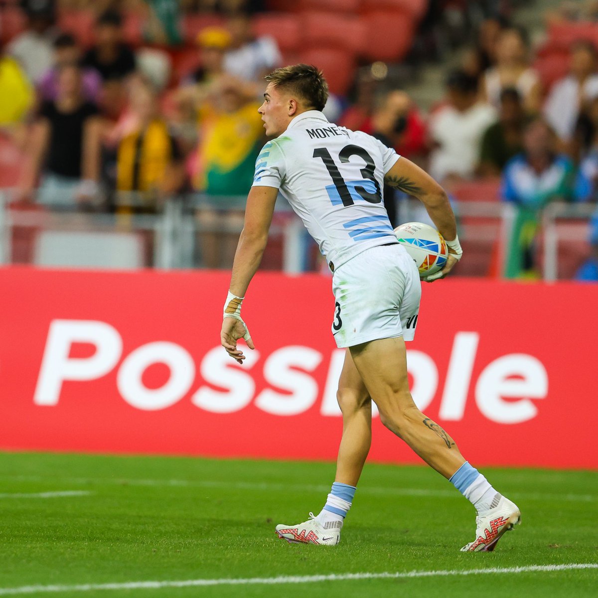 🎙️ ...era un grupo complicado con dos rivales europeos que juegan muy bien al rugby y sabíamos que se iban a definir por detalles. Mientras que Japón están en un buen nivel y le terminó ganando a Irlanda y casi lo hace ante Gran Bretaña”, cerró el back argentino.