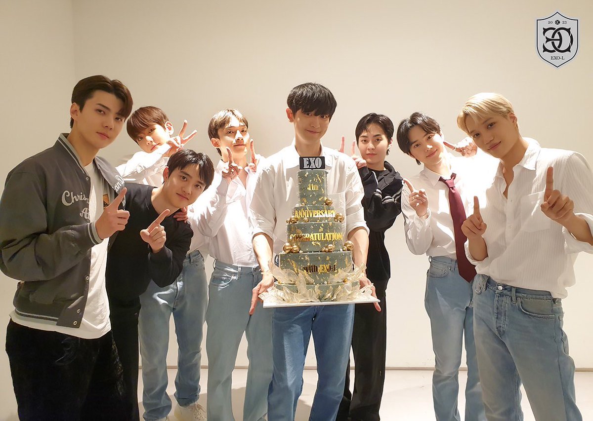 ___sesoo's tweet photo. #우리의_청춘_시대는_엑소라고_부른다
『私達の青春、時代をEXOと呼ぶ。』 https://t.co/oOqVahrit1