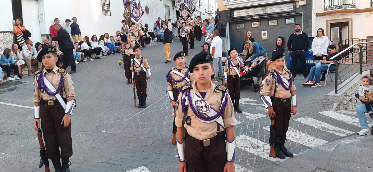 Boinas_Negras's tweet photo. Viernes Santo #SemanaSanta2023 https://t.co/xvRHkcWcEm