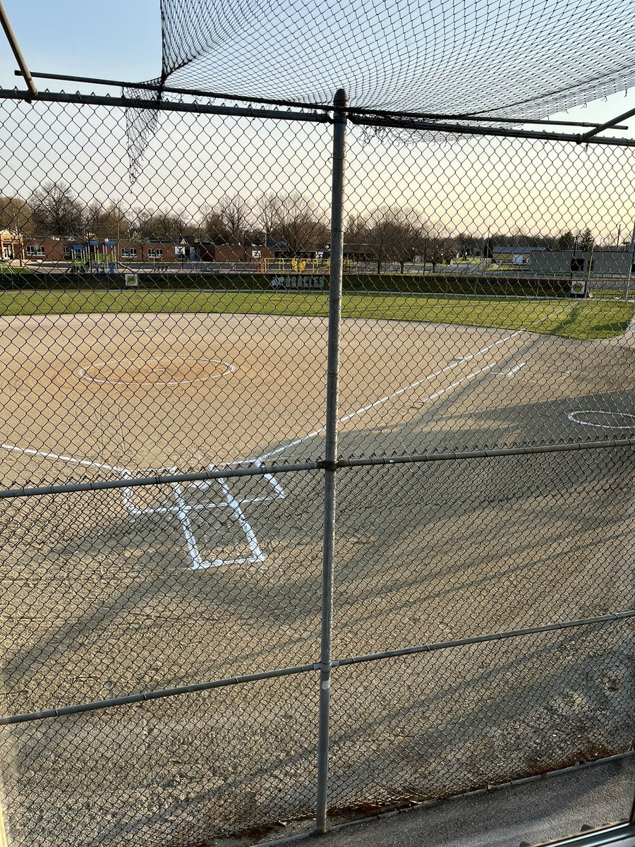 DCHS Oracle Softball tweet media