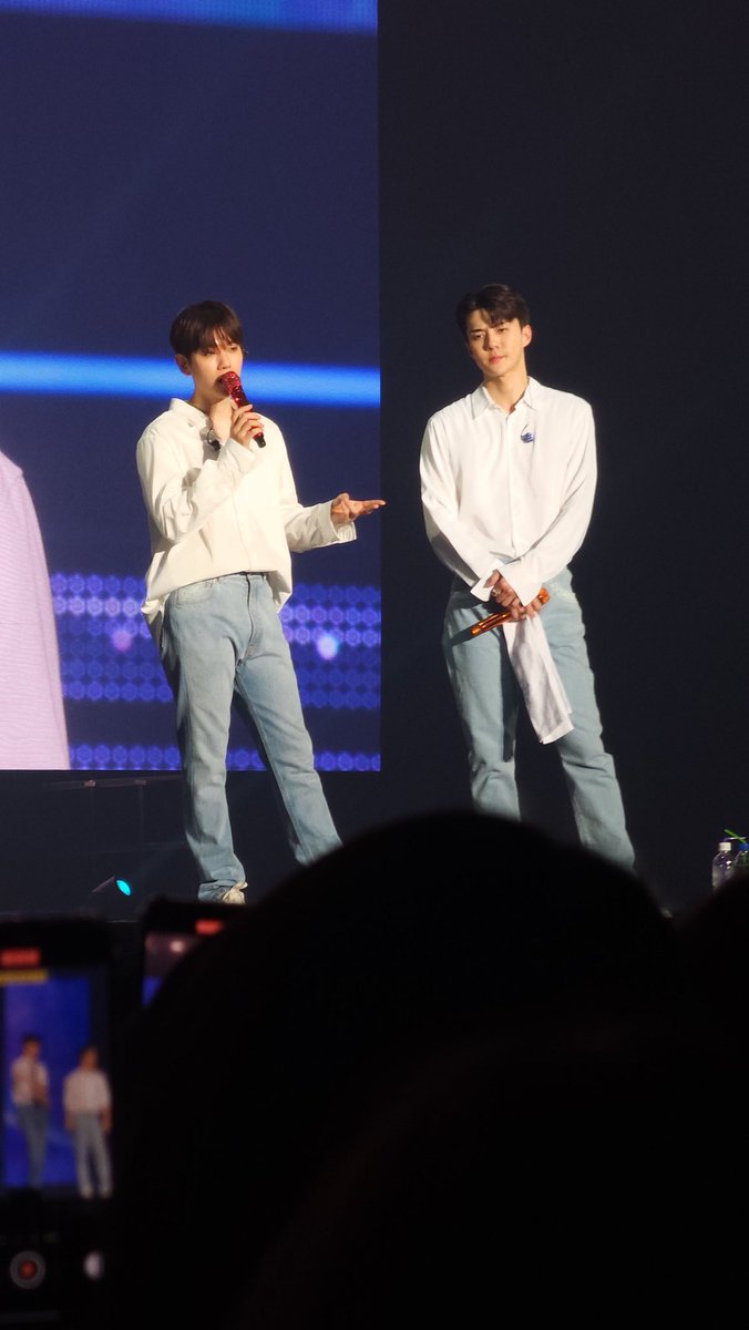 #세백 #sebaek
ㅎ.. ㅎㅎ..ㅎㅎㅎㅎㅎㅎㅎ