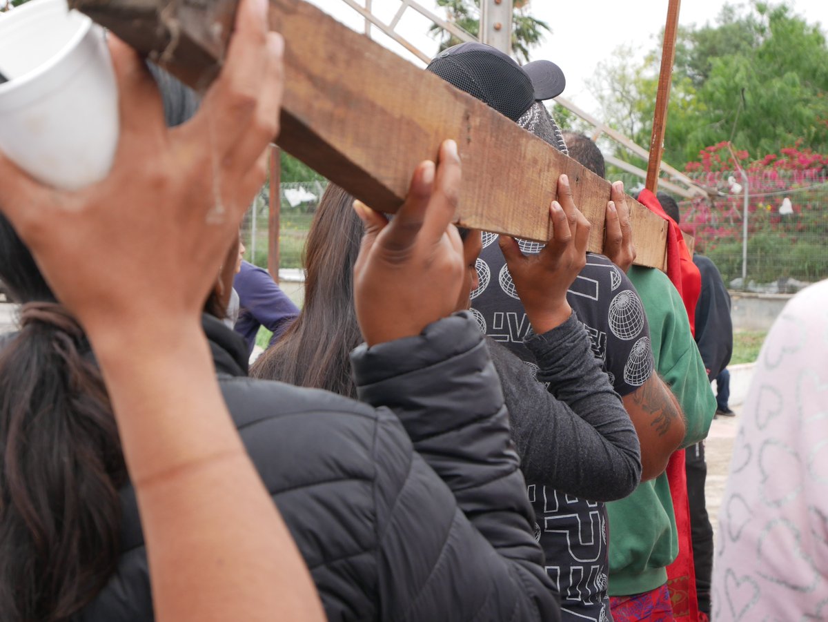 Yesterday migrants walked a Viernes Santo Vía Crucis through the center of the Matamoros encampment to the international bridge.

Many are from Venezuela, Honduras, &amp; Guerrero, Mex. Some were there due to lateral expulsion from Cuidad Juarez. All are awaiting CBP processing.