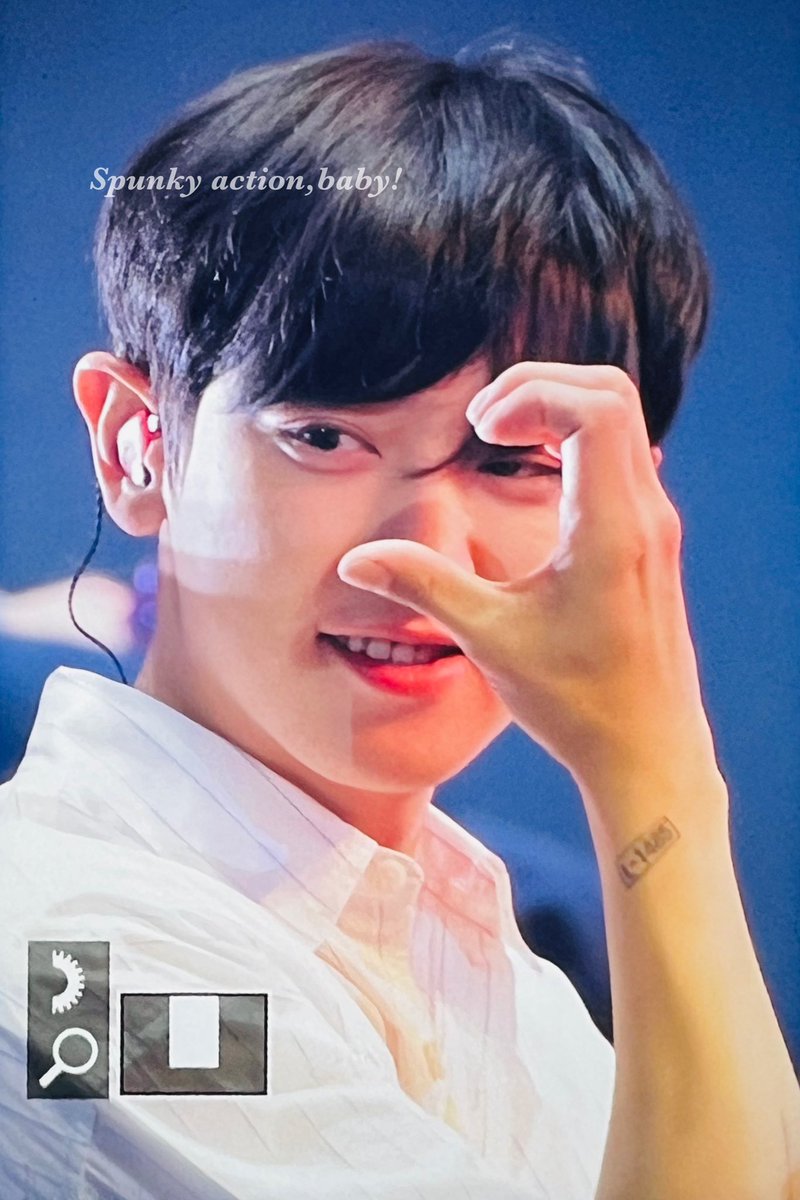 chanyeolit's tweet photo. 230408 #찬열 #CHANYEOL #EXO @weareoneEXO https://t.co/3Mn0nWsAtF