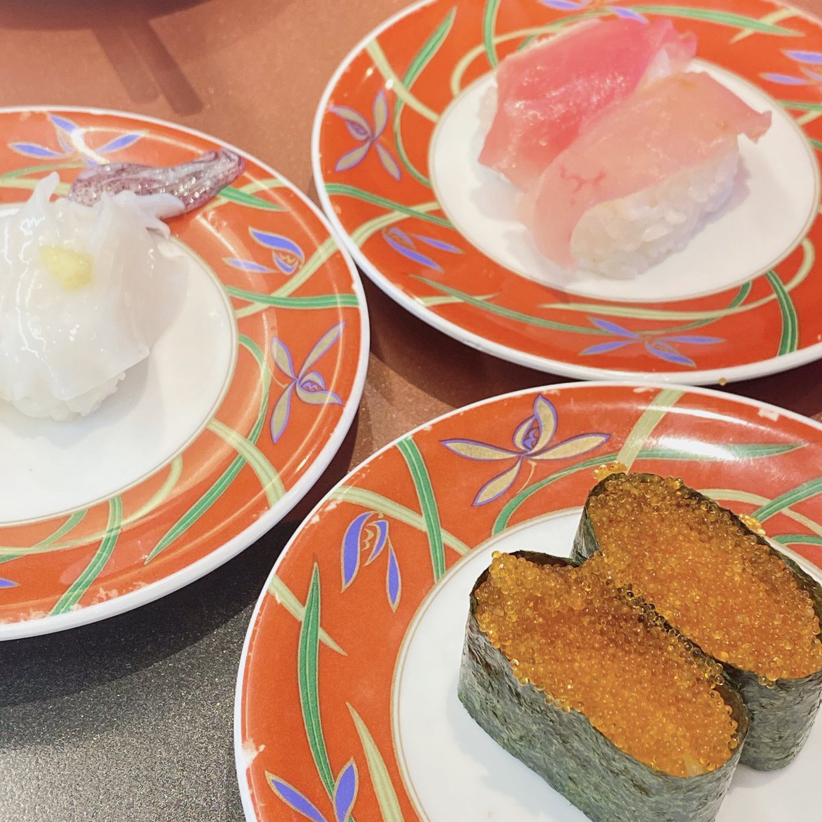 お仕事終わりに寿司食べに行ったよ🤍 ̖́-

幸せでしたあ😳😳