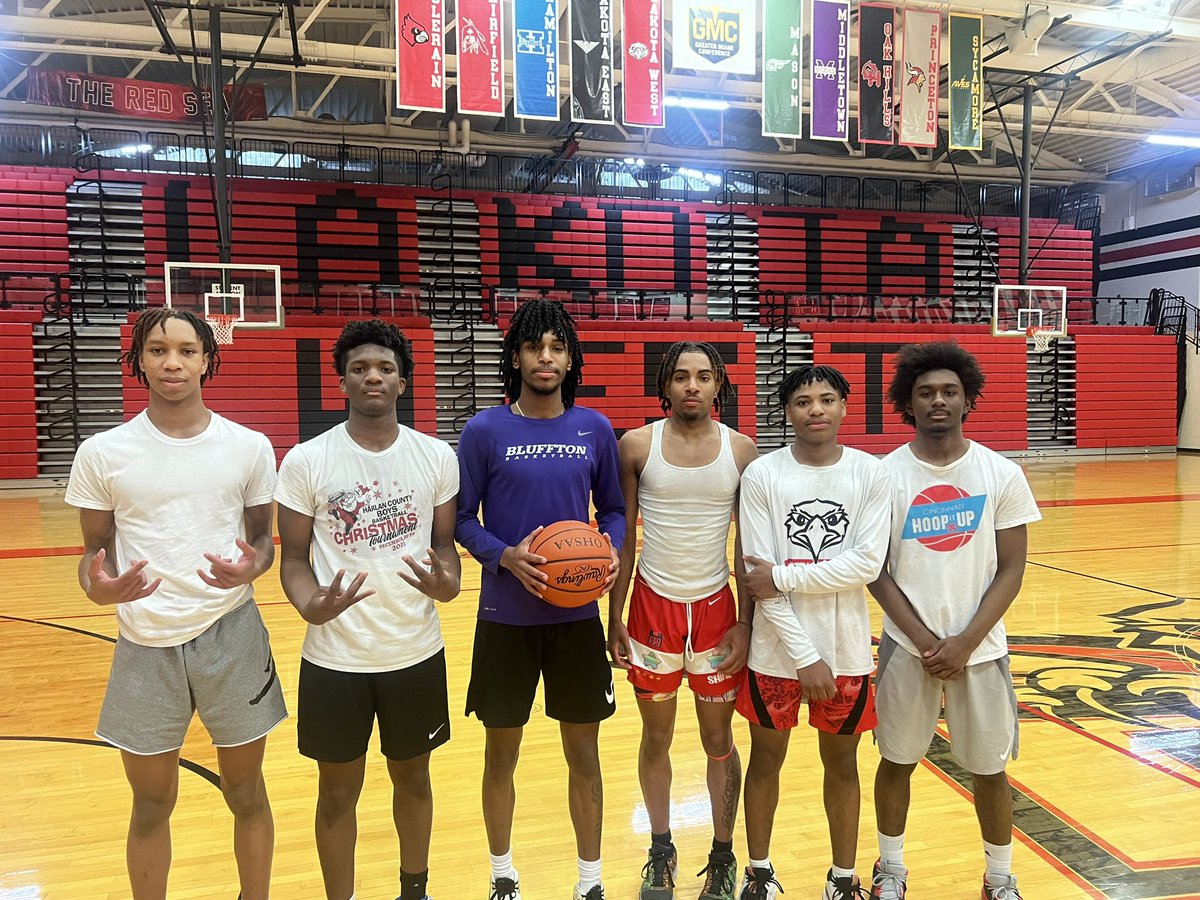 West Boys Basketball (@lwbasketball) on Twitter photo Love to see our alumni come back and pay it forward working with the youngsters!!! This mornings shot makers group was 🔥🔥🔥 <a href="/willayfield3/">William Layfield</a> <a href="/Bluffton_Sports/">Bluffton Athletics</a> Love to see our alumni come back and pay it forward working with the youngsters!!! This mornings shot makers group was 🔥🔥🔥 <a href="/willayfield3/">William Layfield</a> <a href="/Bluffton_Sports/">Bluffton Athletics</a>