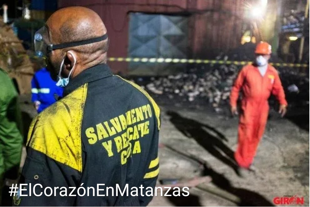 Prosiguen labores de búsqueda tras derrumbe en el área de la chimenea de la CTE Antonio Guiteras... 
#ElCorazonEnMatanzas 
#IslaRebelde.