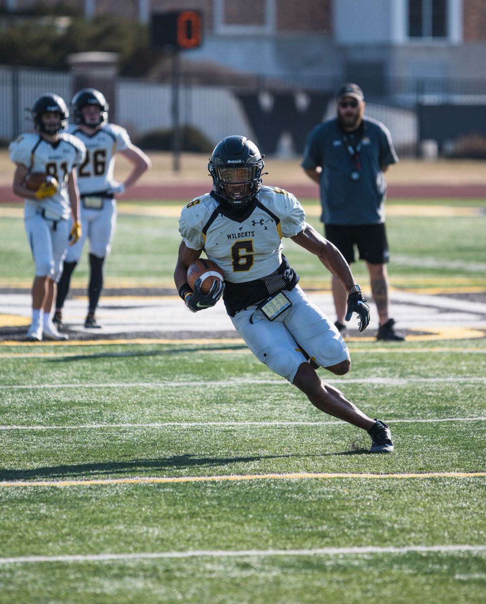 WayneStFootball's tweet photo. The Show Goes On! Another great week of Spring Ball Practices at the PAW!

#WAYN24MERICA X #ForThePaw https://t.co/00rLr7rMlz