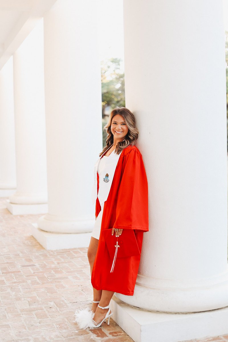 victoriaaa_reid's tweet photo. About one month away from graduating with a B.S. in Psychology + Health! ๐๐ค๐ผ๐๐ค
I am ecstatic to say I will be joining the Inside Sales Consultant team with the New Orleans Saints and Pelicans after graduation! โ๏ธ๐โค๏ธ๐๐
#RaginGrad #Saints #Pels https://t.co/XZvY7k8f8x