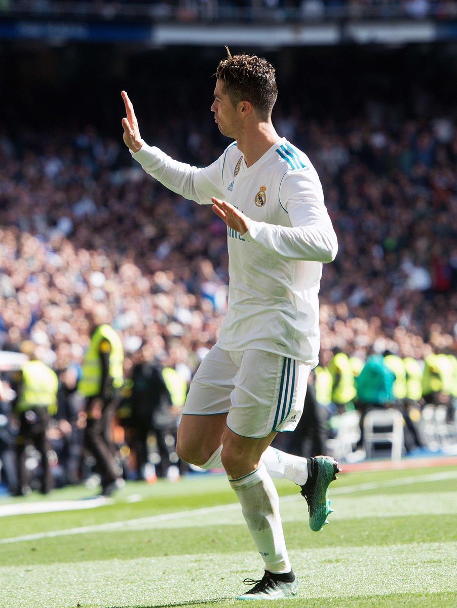 aupsevenn's tweet photo. 5 anos do último "SIIIIIIU" do Cristiano Ronaldo no Santiago Bernabéu. Não fazíamos ideia. https://t.co/79uQDEz0Hs