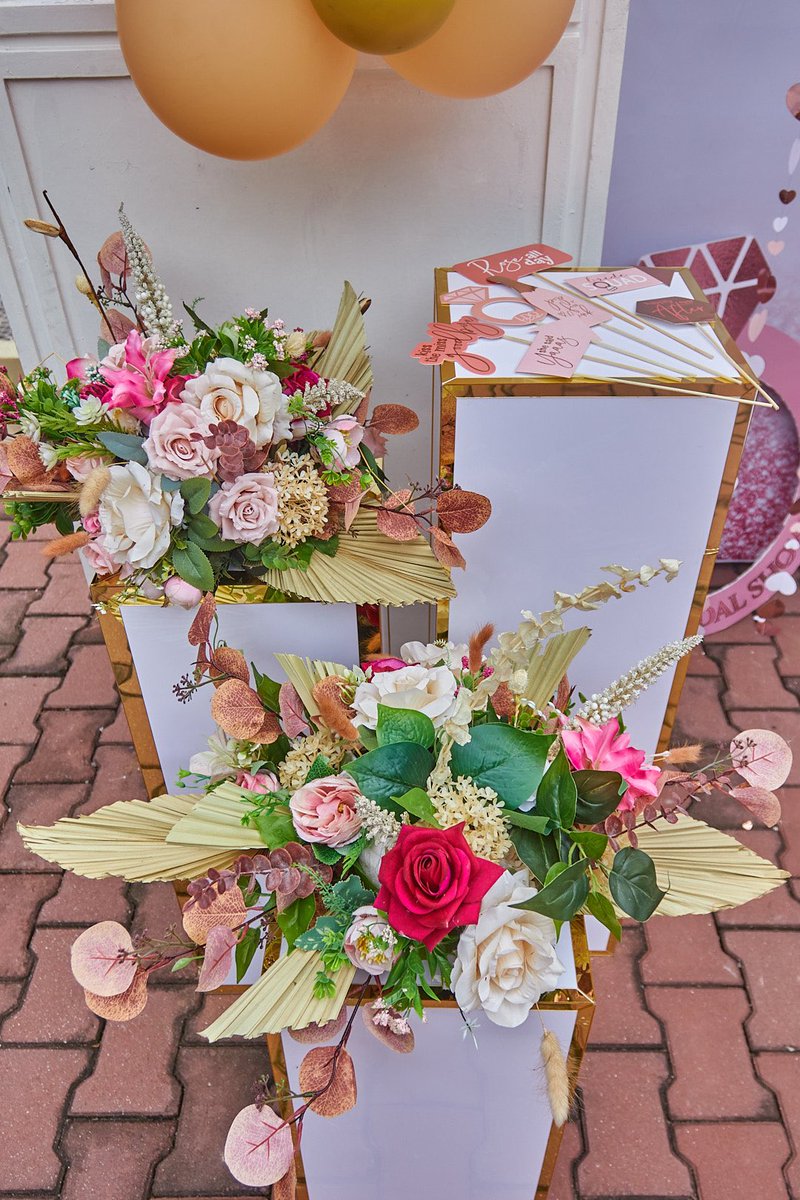 vanessabul's tweet photo. Bridal shower de Madame Naomi by @AgenceDoreEvent à voir en intégralité sur ce lien:

https://t.co/MXmmeALfKS https://t.co/z0jq92EzBW