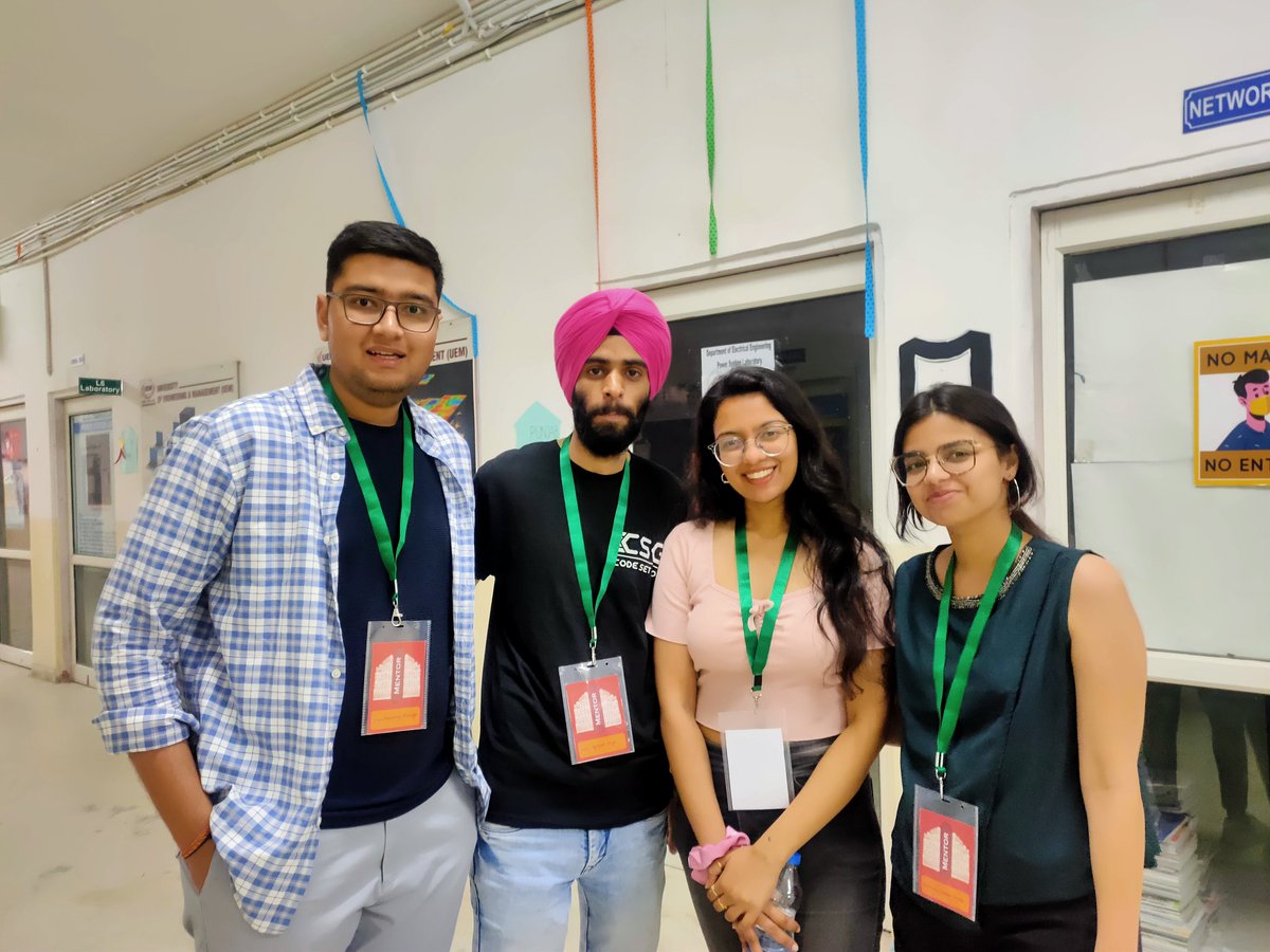 AishwaryaSur17's tweet photo. Mentorship weekend at Jaipur ✨
Thanks @AceHack_uemj for inviting me as a mentor. Kudos to the amazing people I met there! Jaipur was wonderful in this rain.l
#acehack #mentor #hackathon #Acehack https://t.co/464cBwCM8x