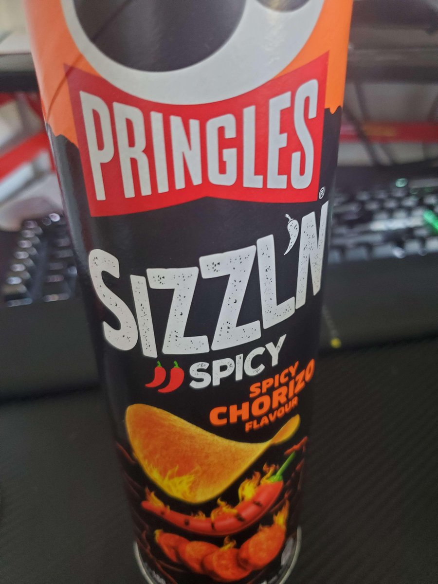 i love pringles eating the chilli flavour pringles why i am playing gaming I'm doing YouTube videos @PringleS #GetStuckIn  #PringleS ❤️❤️❤️❤️