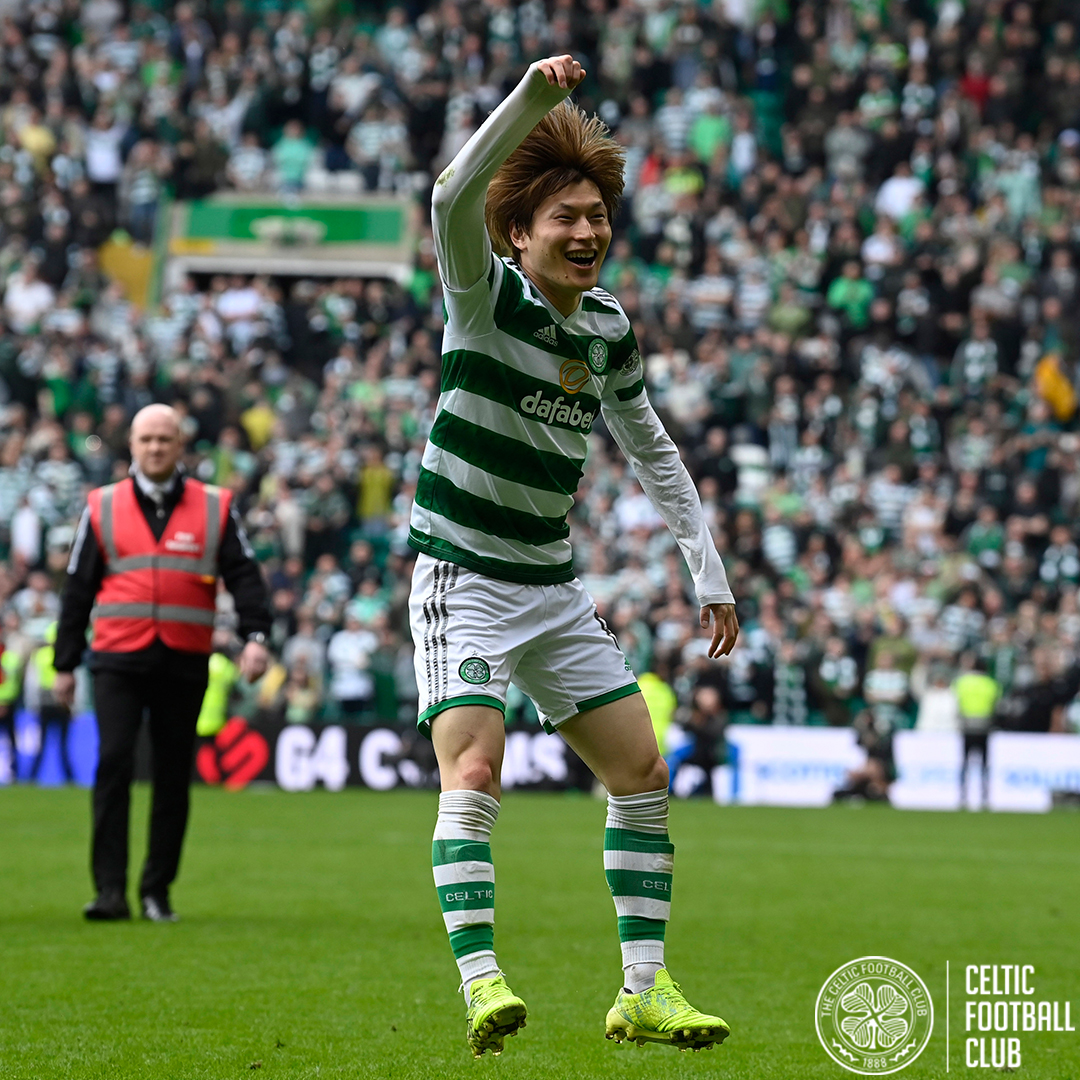 CelticFC's tweet photo. 🙆‍♂️ #KYOGOAL 

@Kyogo_Furuhashi with 5 goals in his last 3 Glasgow Derbies! ✋💚

#CELRAN | #cinchPrem | #COYBIG🍀 https://t.co/ga4PF2rHd2