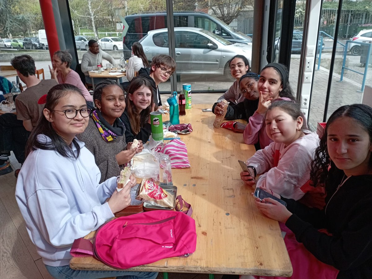 Collège Henri-Matisse (Choisy-le-Roi) tweet media