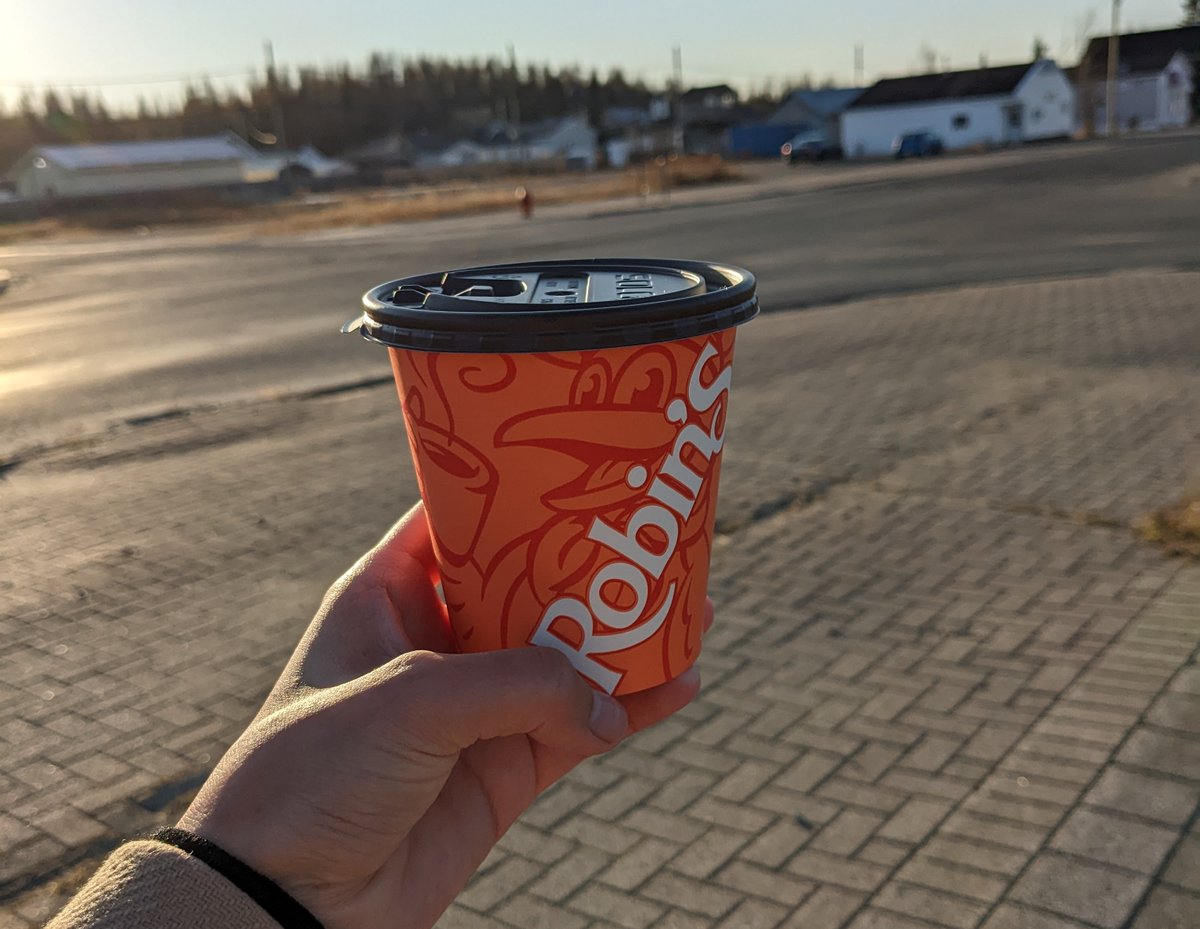 RobinsDonutsCAN's tweet photo. No matter where you go, Robin's is coming with you ☕
.
.
.
#Robins #RobinsDonuts #Coffee #CoffeeLover #RobinsOnTheGo #CoffeeNearMe #CoffeeShop https://t.co/903YDRWvZX