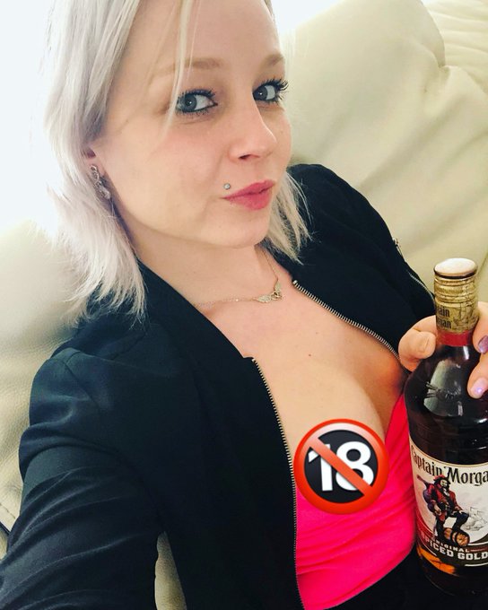 Ready to party on my own🤣🥳🥃   https://t.co/0PPBNz2pnH https://t.co/JEi8HBKNfM https://t.co/Ly8NWNXKV