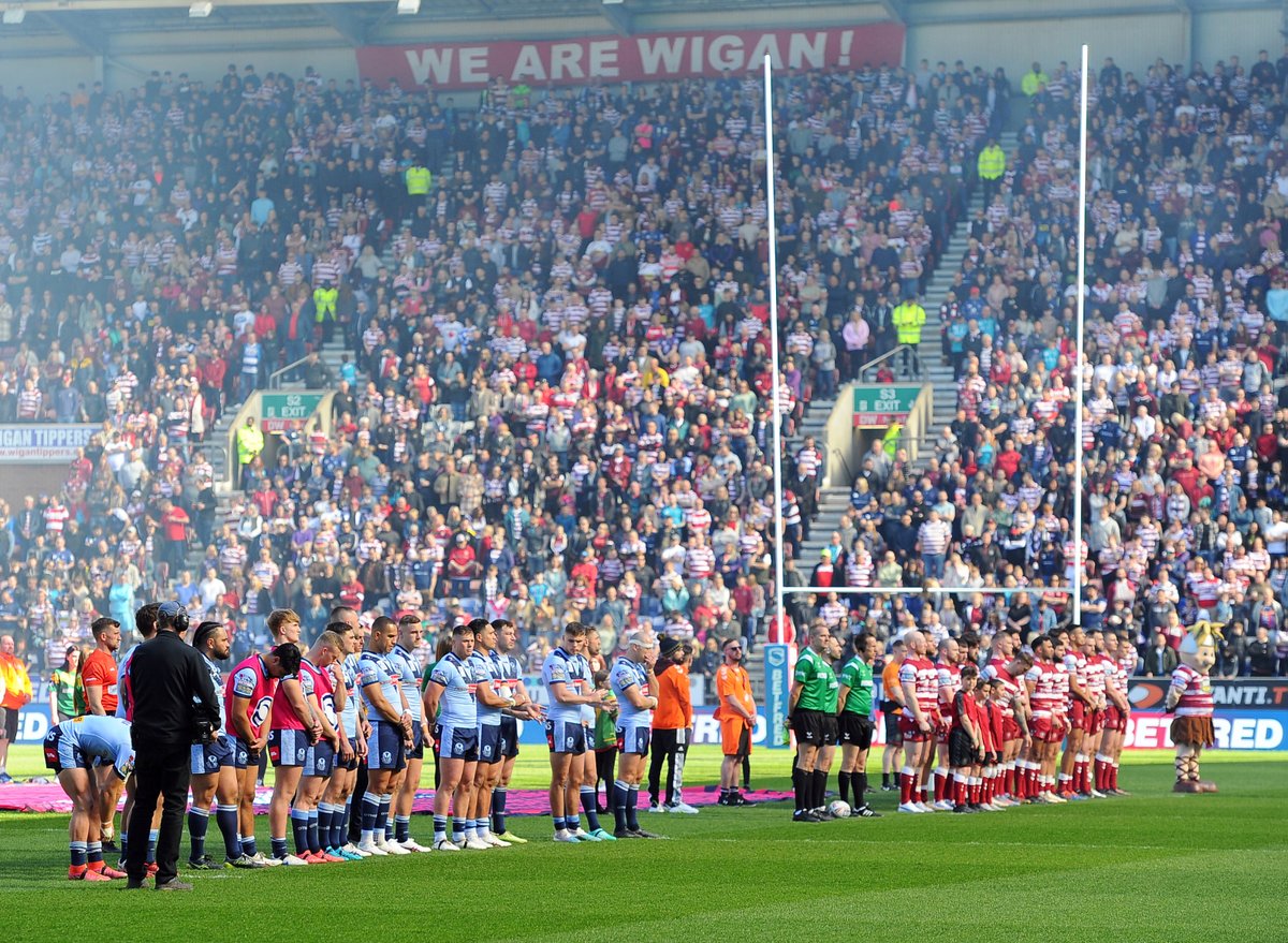 WiganWarriorsRL's tweet photo. 😍 𝘿𝙖𝙮𝙨 𝙡𝙞𝙠𝙚 𝙔𝙚𝙨𝙩𝙚𝙧𝙙𝙖𝙮 

This is why we do it. The biggest game in Rugby League and what a game it was! 💫

👊 Passion. Commitment. Wigan Rugby.

#WWRL https://t.co/v5TDihTY8r