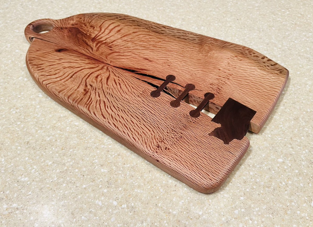 JTreeCreations's tweet photo. Mother’s Day will be Here before you know it, if you’re looking for a custom gift. I’ve got charcuterie boards with various  options too. Different kitchen utensils, cutting boards, bottle stoppers and much more! 

Please share 🤘🏻 https://t.co/vuSLmlinVv
