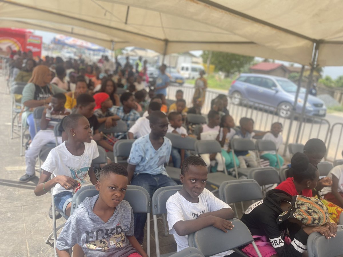 shobiztv's tweet image. Live pictures from the #Easterforkids party happening at the premises of shobiztv