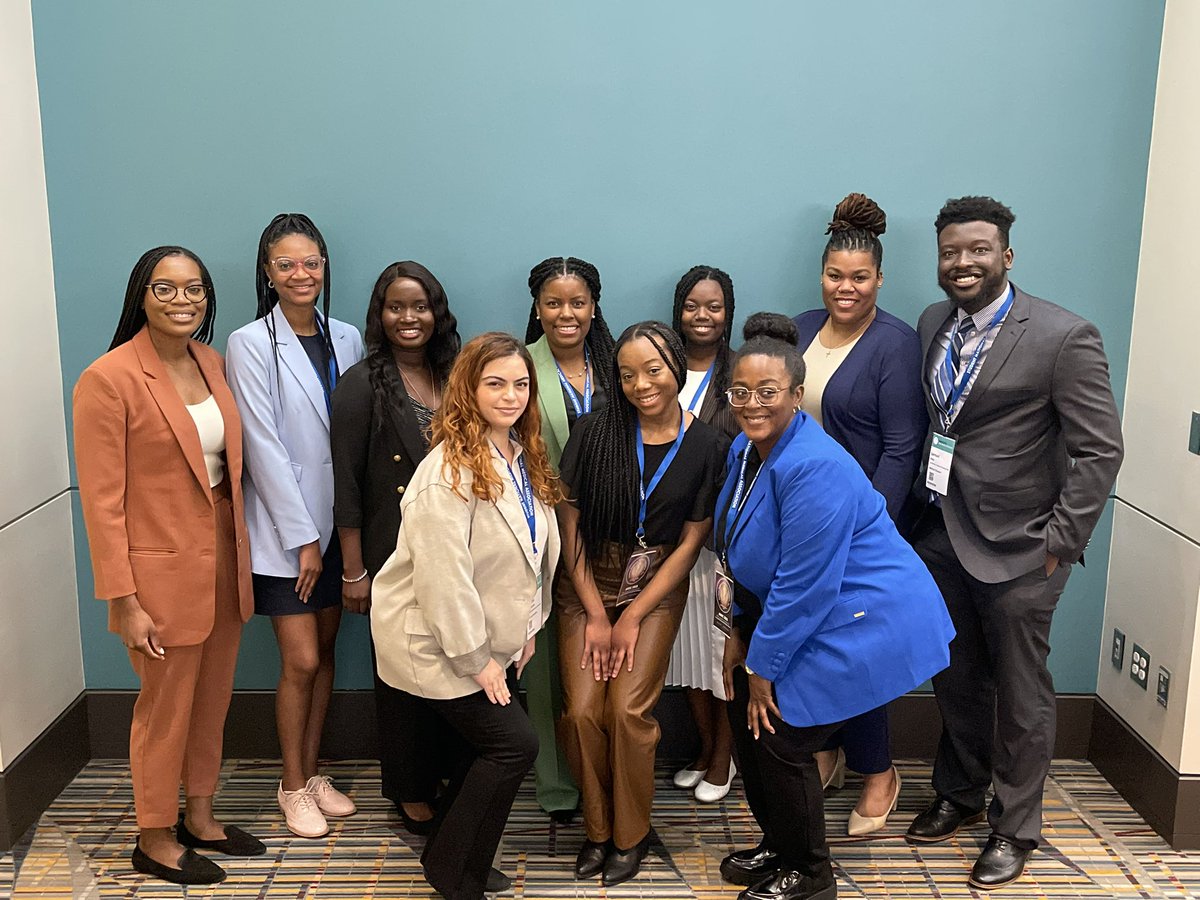 Blessed to spend yesterday with my IMG and @snmaregion4 family at #amec2023✊🏽👩🏽‍⚕️. We are BRILLIANCE EMBODIED and we’re for certain making our ancestors proud!!! ✨
#diversifyingthefaceofmedicine 
#blackinmedicine🤎 #4theculture #brillianceembodied #calledandchosen