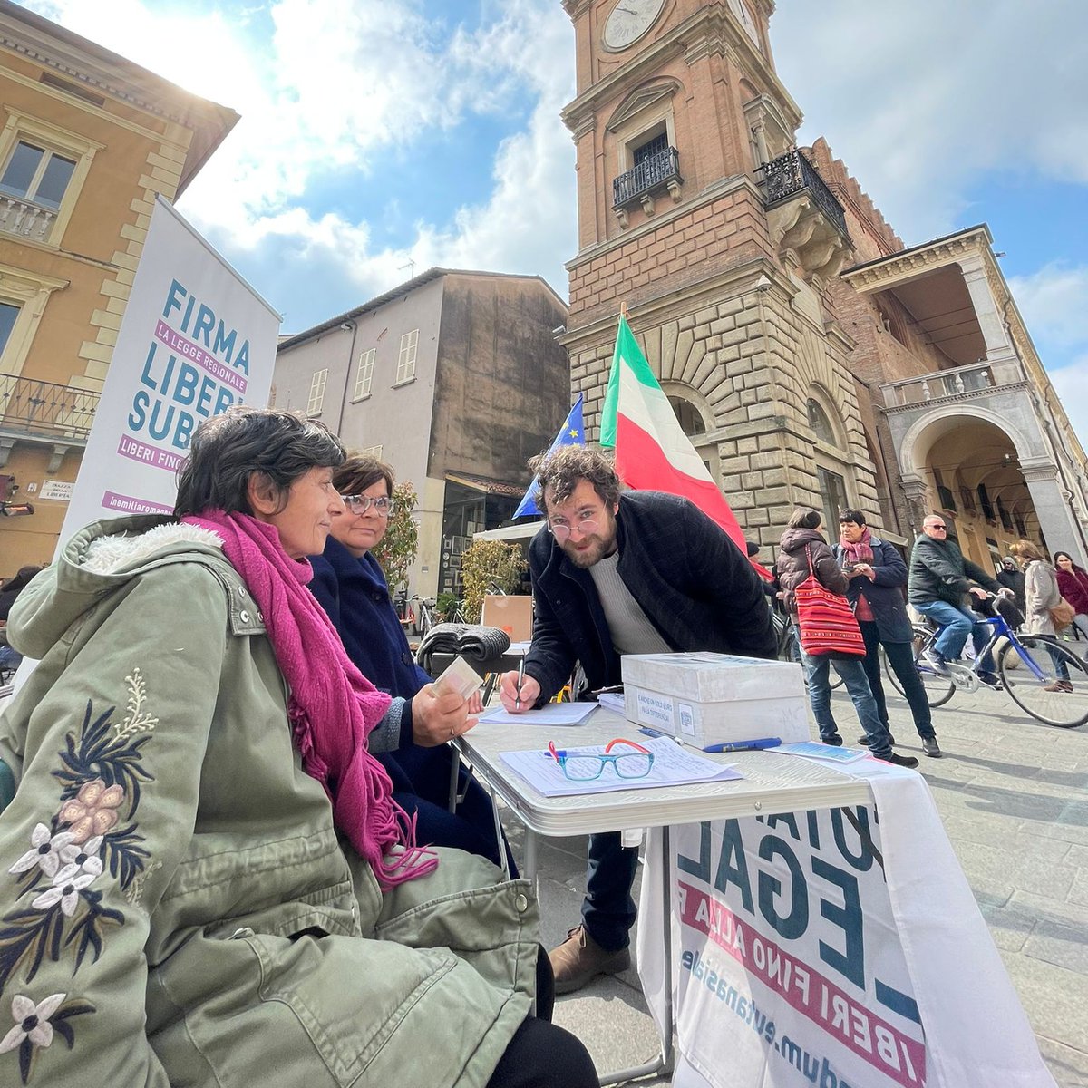 Oggi ho firmato per la Legge Regionale sul #finevita
Ogni sabato di aprile c'è banchetto in Piazza del Popolo a Faenza dove poter firmare 😃
#liberifinoallafine #eutanasialegale