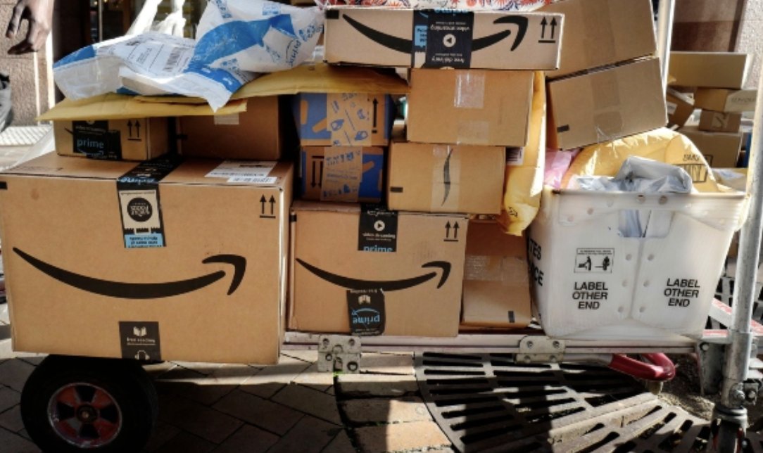 Retail This Week...JD Sports and Dollarama boom and surge, Vancouver putting on brave face, Walmart focussed on big incremental growth and big automation, Boxed-in, and Bed Bath and Beyond gets creative postponing the inevitable....all this and more: ow.ly/V6x250NEwU0