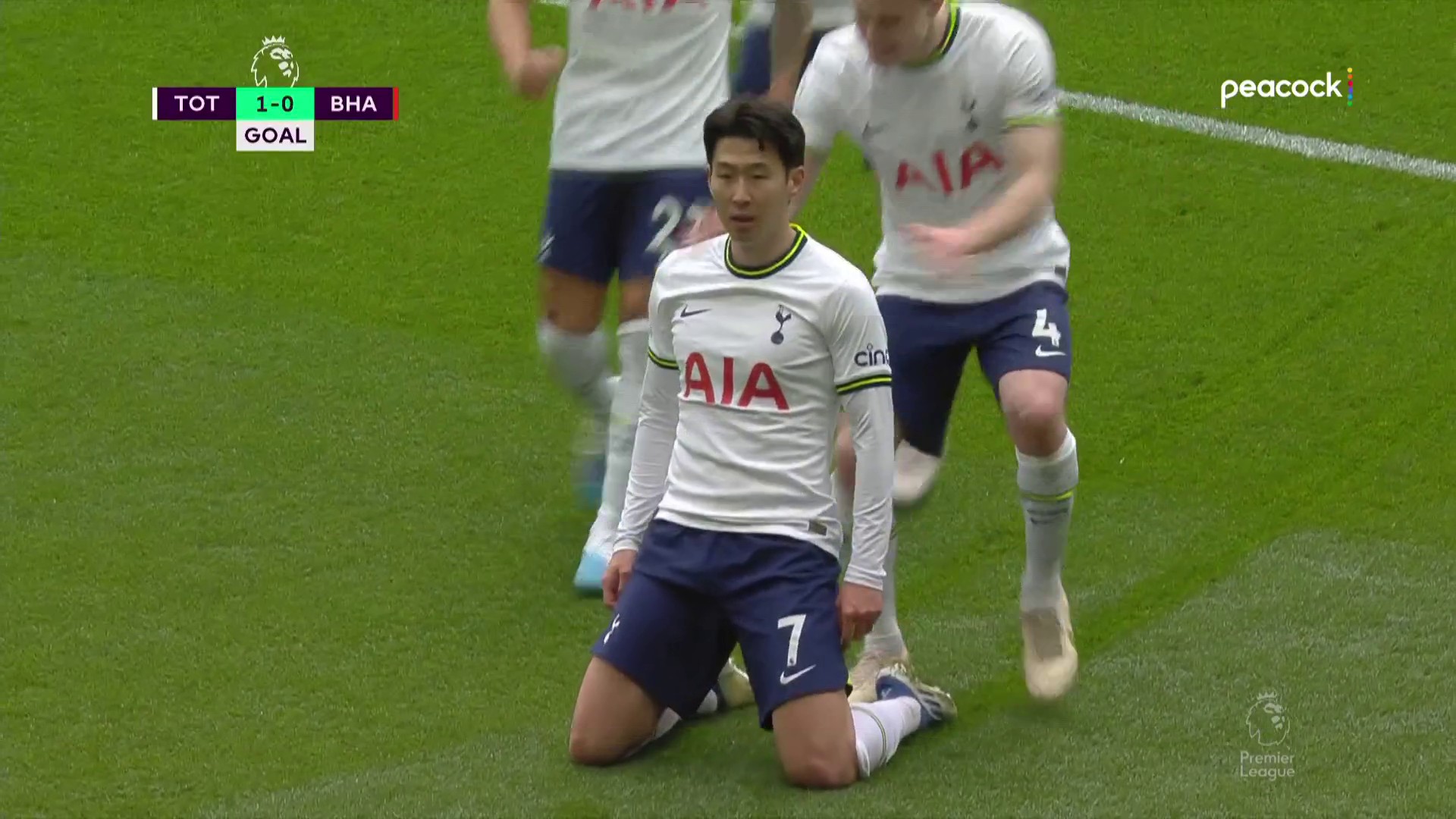 HEUNG-MIN SON WITH A SCREAMER FOR HIS 100TH PREMIER LEAGUE GOAL! 🚀

📺: @peacock | #TOTBHA”