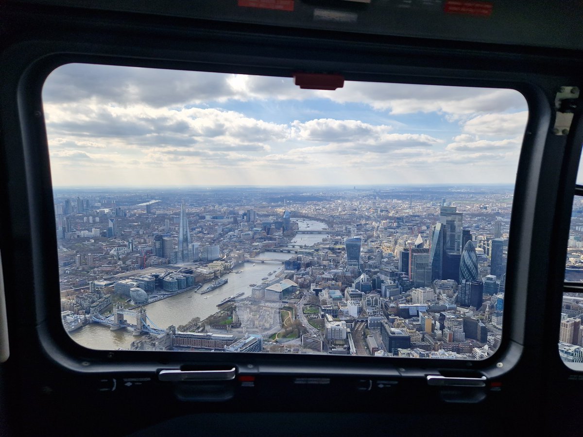 On our way back from south London following a number of short pursuits. Still cant beat this #viewfromtheoffice #london
