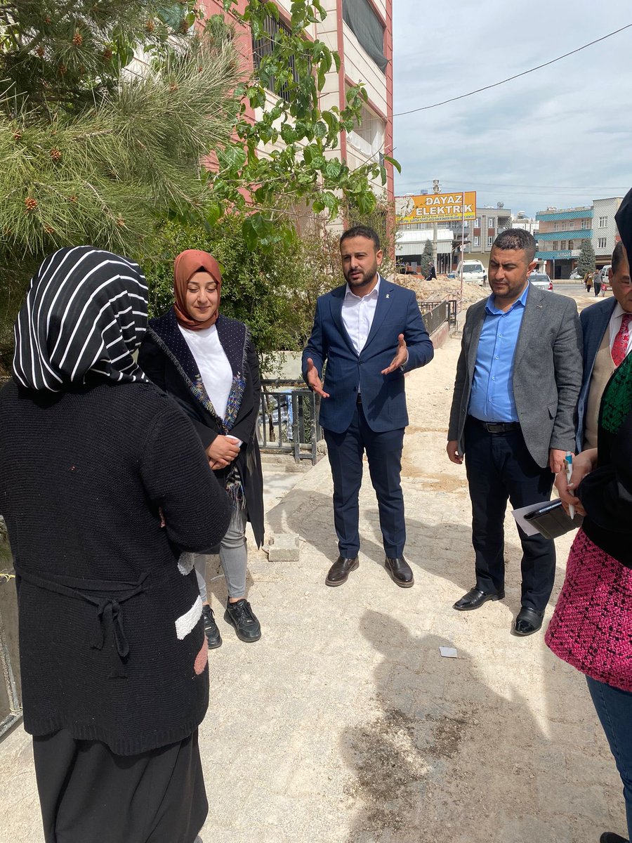 mbagmanci63's tweet photo. Haliliye Teşkilatı olarak 

Ana kademesi 
Kadin kolları ve 
Gençlik kollarıyla çalmadık kapı ,girmedik gönül bırakmıyoruz.
14 mayıs zaferine adım adım 🤲🏻

@erkankandemir @NumanKurtulmus @BY @ibrahimeyyupogl @gulistansatis @Emin_Dkol https://t.co/IVr0w74lUv