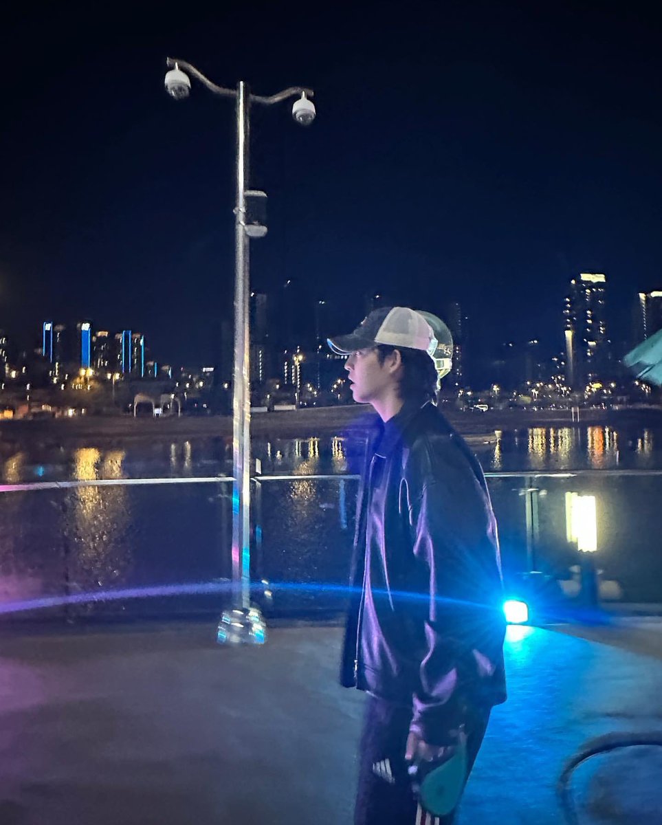 COUPSTAGRAM tweet media