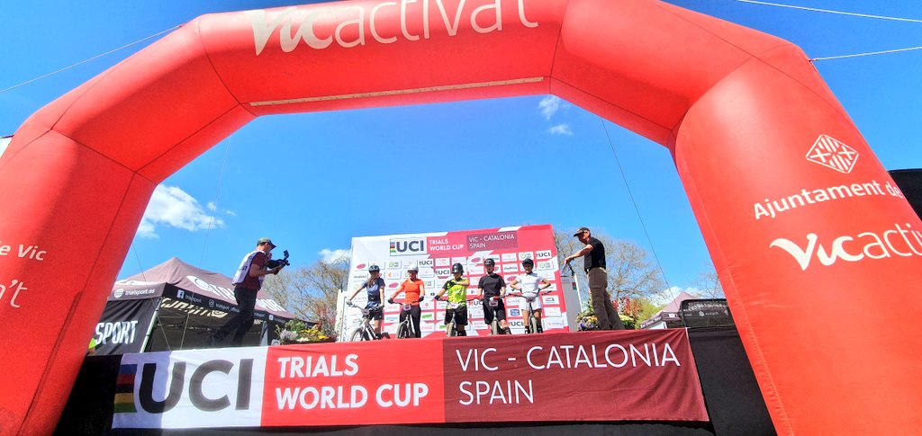 trialsport's tweet photo. 🔴 Ja estan en marxa la 1/2 final femenina amb la #vigatana Alba Riera 👉 #TrialsWorldCup #Vic https://t.co/HOLeuRoQ29