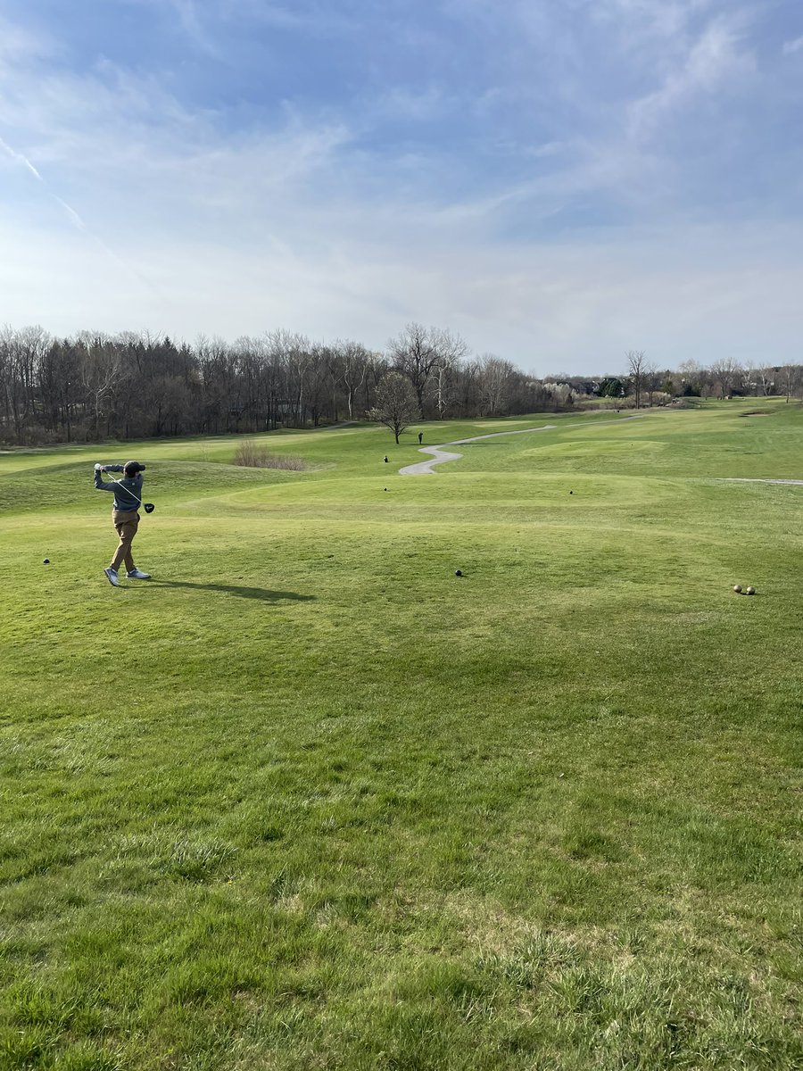 And the Tigers are off. Getting the 2023 season started here at West Chase for the <a href="/BrownsburgGolf/">Brownsburg Boys Golf</a> Shootout. #rolltigers