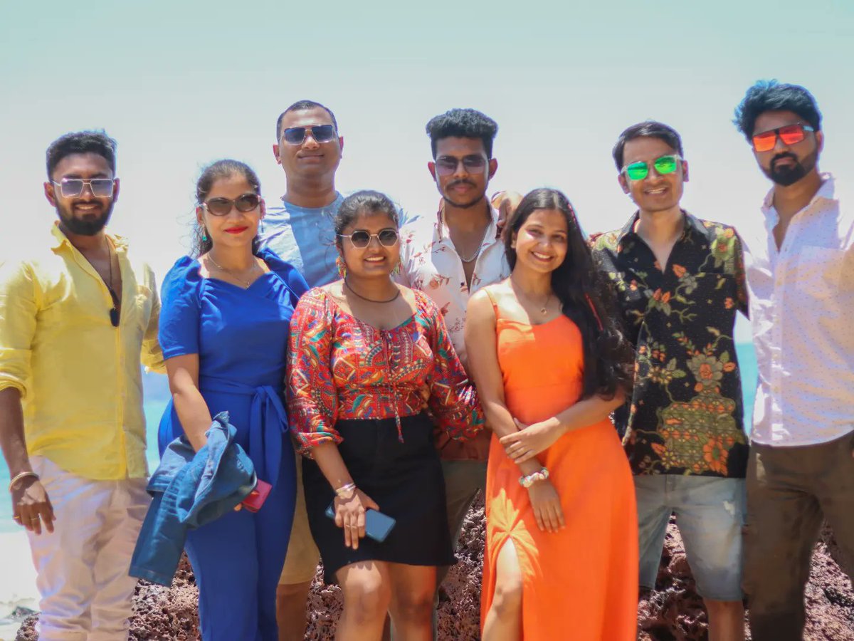 Goa Diaries ❤️🌊

Team @WomensCricZone having a perfect get away from the chaotic world 🏖️

#officetrip #goa
