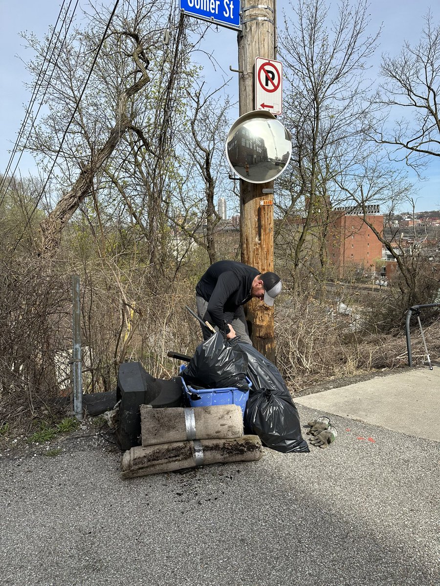 Brian Oswald tweet media