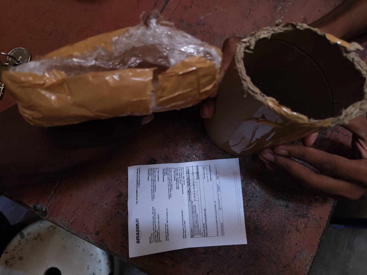 sparrow_vicky's tweet image. Amazon Frauds.  I have ordered for PC Motherboard and I received empty package.   No response from customer service representatives.
Value INR 15,200  @amazonIN @amazon @AmazonHelp  @AmazonNews_IN  @cnnbrk @news7tamil @News18TamilNadu @bbctamil @TamilTheHindu @tnpoliceoffl