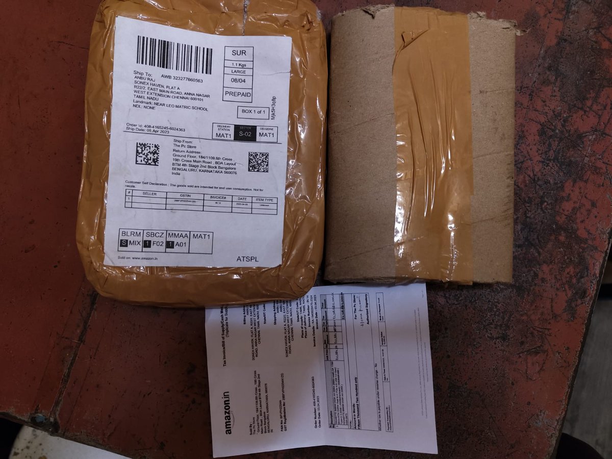 sparrow_vicky's tweet image. Amazon Frauds.  I have ordered for PC Motherboard and I received empty package.   No response from customer service representatives.
Value INR 15,200  @amazonIN @amazon @AmazonHelp  @AmazonNews_IN  @cnnbrk @news7tamil @News18TamilNadu @bbctamil @TamilTheHindu @tnpoliceoffl