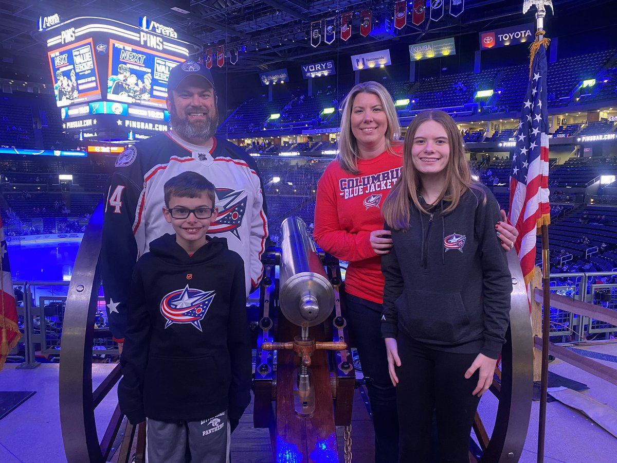 jikky_jeff's tweet image. I love going to #CBJ games with my family, and taking people for the first time and watching them jump the first time the cannon fires! #5thLineThanks