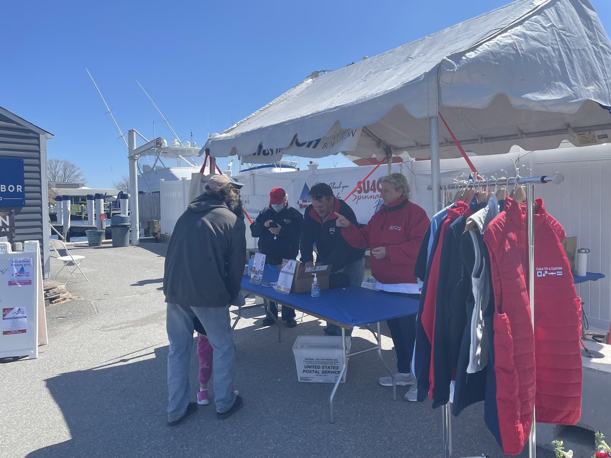 CSpringBoatShow's tweet image. INTERESTED IN VOLUNTEERING? Attend the #ctspringboatshow &amp;amp; support an amazing cause 🚩 Sails Up 4 Cancer is looking for volunteers to assist during boat show weekend. Contact Bob Davis at info@su4c.org to sign up! @BobDavis1969 #boatshow2023 #essexct #ctboating #sailsup4cancer