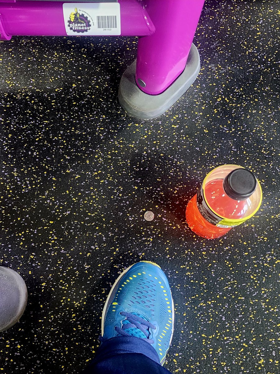 pabstdriver's tweet photo. @salgovernale So I lost my 38 yr old lil' brother on April 30th 2021 to Covid....Today at the gym, I'm thinking of him, I sit down at a machine and set my drink down.....and BOOM! A dime....Fuck you Sal for planting that seed in my head! Ha. https://t.co/WSB5Nm0ouY