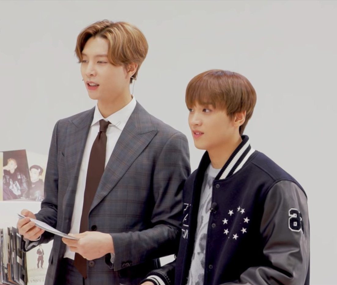 ; pacaran no, dinosaurus yes!

00l nct ft johnny few tweets au
written by naylooevs