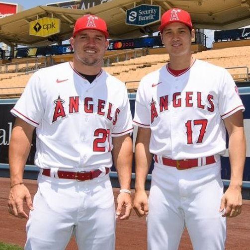 Last night, Mike Trout homered and Shohei Ohtani doubled and singled but none of the other Los Angeles Angels had any hits at all and the Angels lost to the Blue Jays, 4-3.