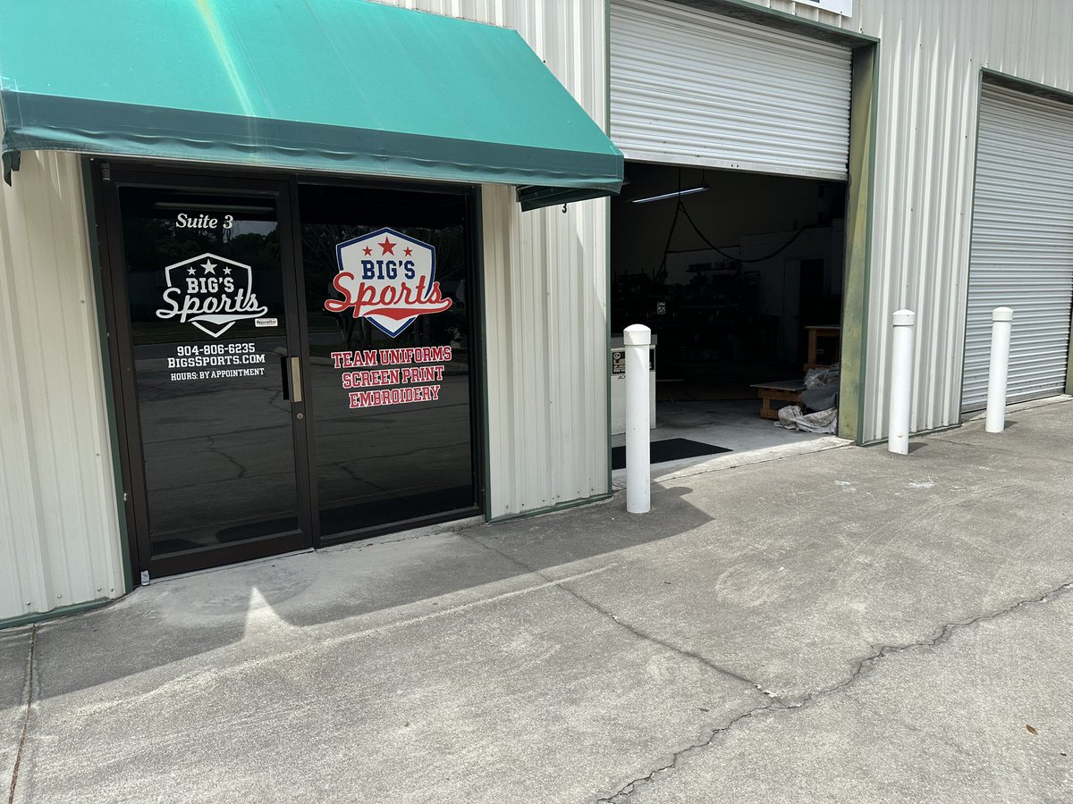BigsSports1's tweet photo. New location! We have moved to a larger location with upgraded equipment! Now we can provide Better items and still provide the Best Service! Reach out to get more information on how we can work together 💪 #goBIGS https://t.co/5KFhZEdl5H