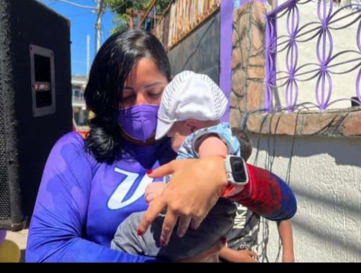 MonteroNatza's tweet photo. #8Abr| 🇻🇪 📢 ¡ETIQUETA DEL DÍA!  ▶️ #PuebloEnAmorYPaz
Viva Venezuela! Una patria noble y de amor en cada uno de sus municipios como #Mariño mun de fe.  .@johanitakenpo
.@NicolasMaduro .@MarinoDeTodos01 .@krismarhernand5 @joseramon7568 @laramenz787 @Velasqu3Celeida @SkarleethL https://t.co/oHt3OOlIwI