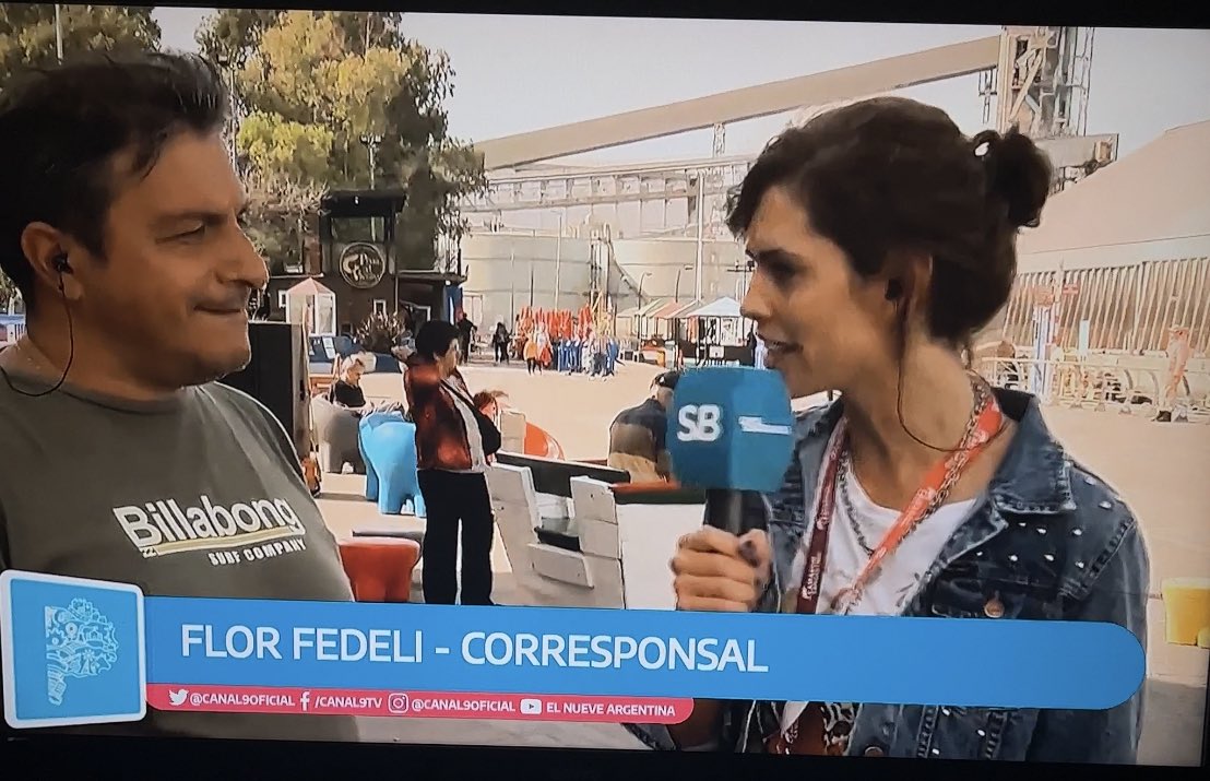 SomosBonaeren's tweet photo. #IngWhite
Móvil desde la Fiesta Nacional del Camarón y Langostino https://t.co/CZNv3iBUaJ
